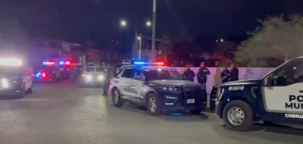 Tiran balazos a municipales en vialidad Chepe