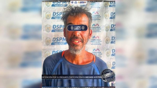 Lo detienen por apuñalar a su madre