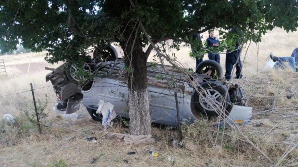 Vuelca en carretera a Anáhuac