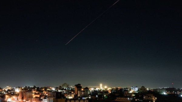Irak y Siria cierran su espacio aéreo