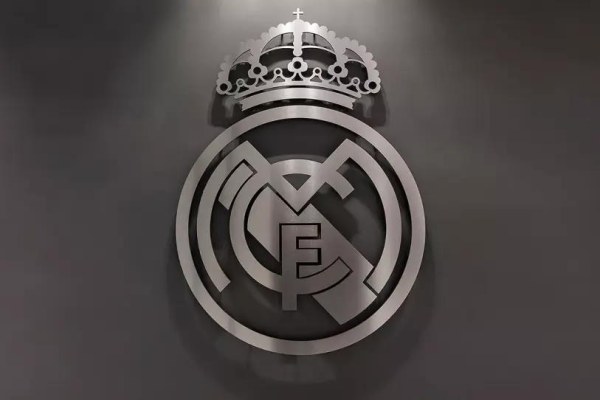Real Madrid exige a la UEFA quitarle títulos al Barcelona por el caso Negreira