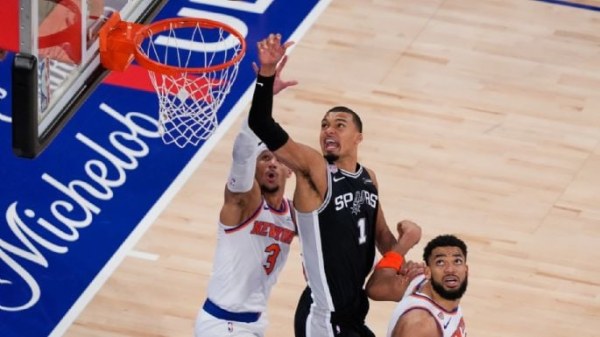 Recortan Spurs ventaja de los Knicks en las Finales de la NBA
