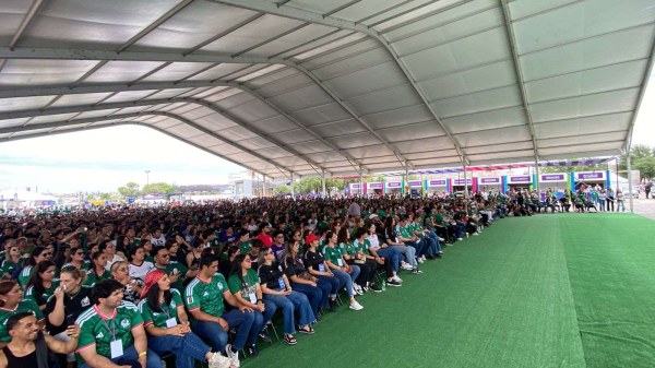 Lleno el Ángel en inauguración del mundial