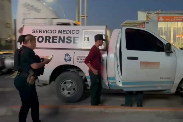 Hallan muerto sin pierna en tapia