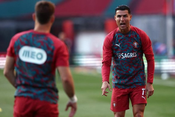 Cristiano Ronaldo advierte a sus rivales