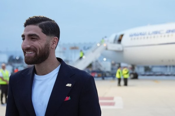 Capitán de la Selección iraní narra cómo lo asaltaron integrantes de un cártel en Tulum