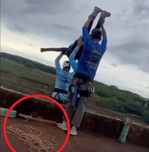 Mujer muere tras salto sin cuerda de seguridad desde un puente
