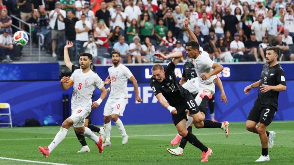Empatan Irán y Nueva Zelanda en Los Ángeles
