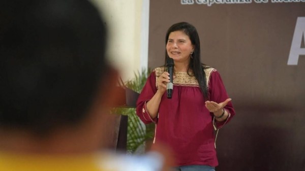 'Regaña' Sheinbaum a prima de AMLO por insulto a Trump
