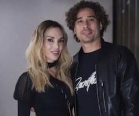 Karla Mora: Quién es la esposa de
