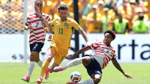 Derrota Estados Unidos a Australia y pasa a 16avos