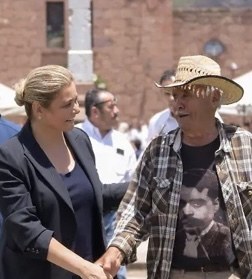 Maru Campos refrenda apoyo a la Sierra Tarahumara en Cerocahui
