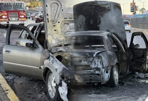 Se incendia auto en el Periférico de la Juventud; reportan pérdida total