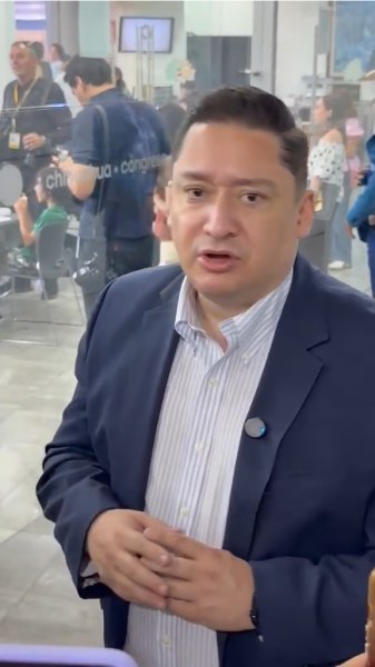 Retiran reforma electoral de paridad de género