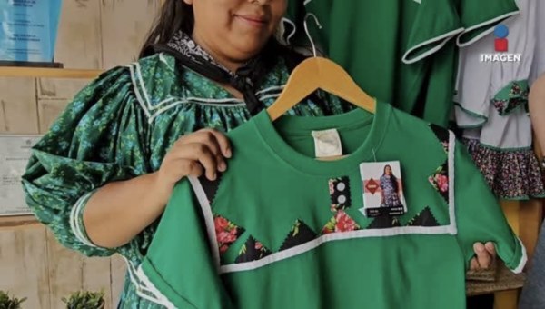 Camisetas del Tri tejidas con orgullo rarámuri