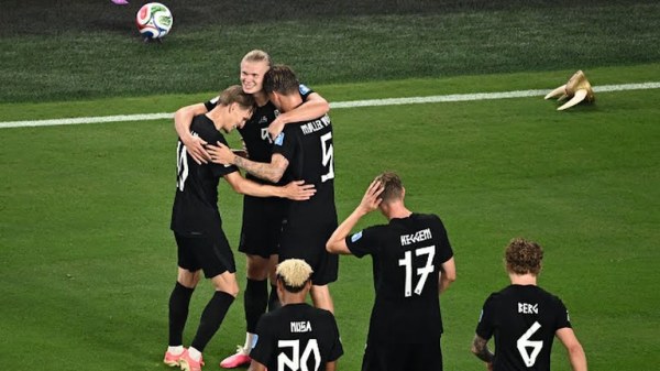 Con doblete de Haaland vence Noruega a Senegal