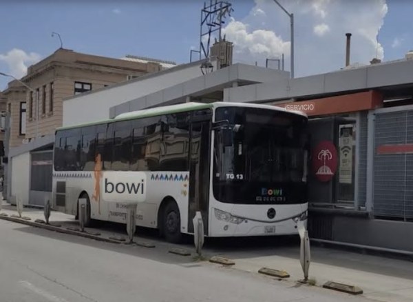 Restablecen servicio del Bowí tras protesta de choferes