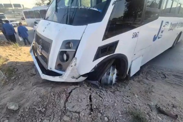 Se le sale rin a camión