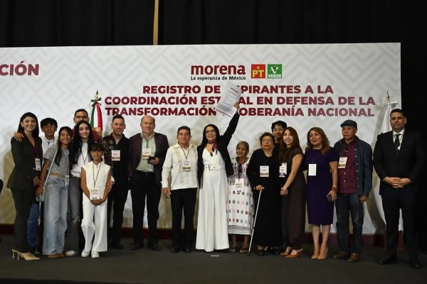 Se apuntan 15 aspirantes para la gubernatura de Guerrero