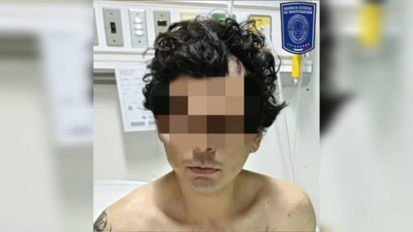 Amenazó y apuñaló a agentes ministeriales