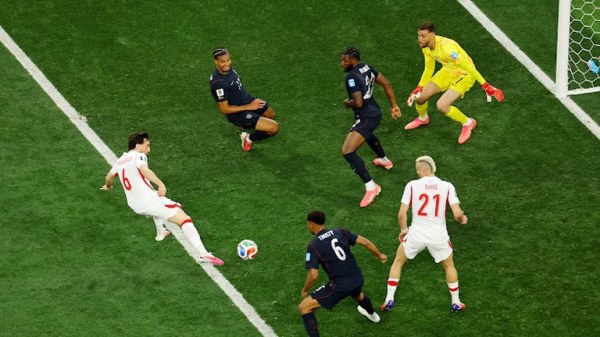 Derrota Turquía a Estados Unidos en el último minuto