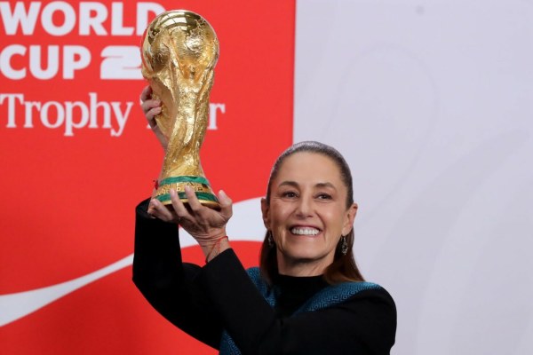 Decreta Sheinbaum inhábil en CDMX por juego de México