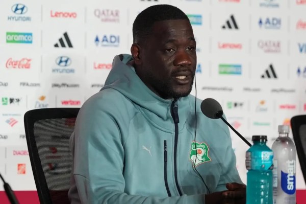 Entrenador de Costa de Marfil acusa de racista a Schweinsteiger
