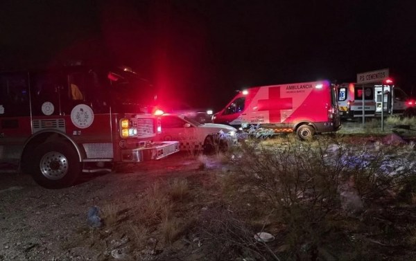 Muere motociclista tras volcadura