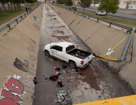 Se queda dormido y cae a canal