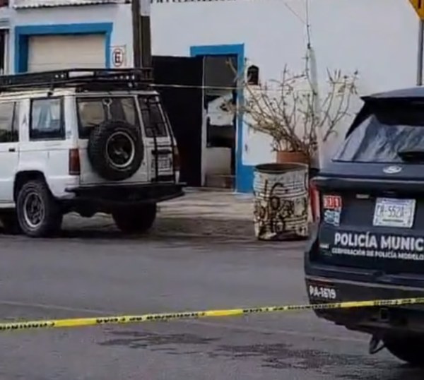Halla sin vida a su hijo