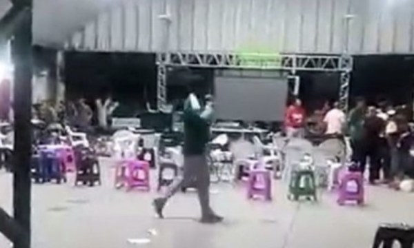 Ejecutan a dos durante transmisión de partido de México en Morelos