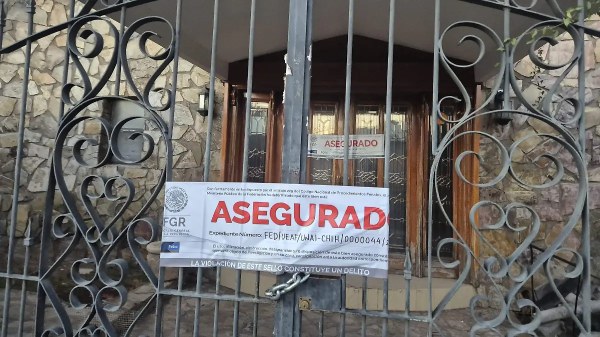 Asegura FGR casa de César Duarte en Parral