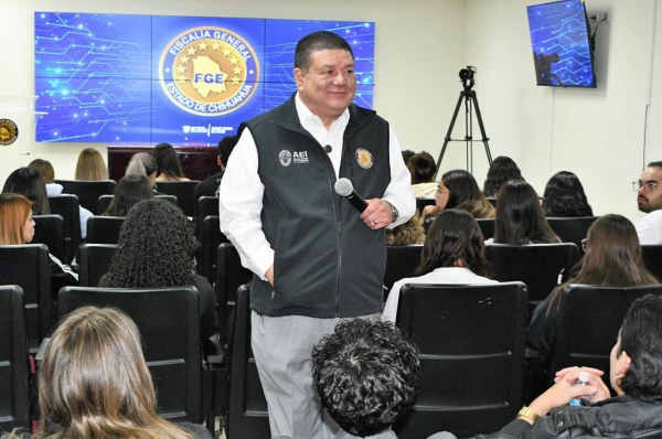 Jáuregui no desiste