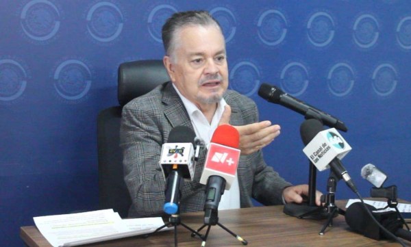 Mario Vázquez cuestiona reformas federales