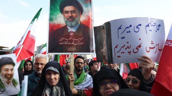 EU ofrece recompensa de 10 mdd por nuevo líder de Irán