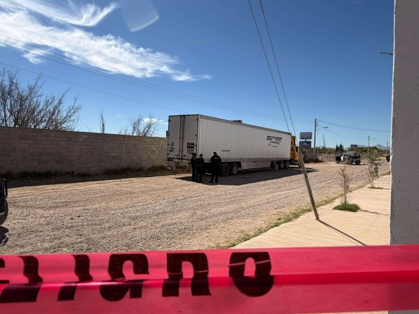 Recuperan tráiler robado en carretera a Aldama