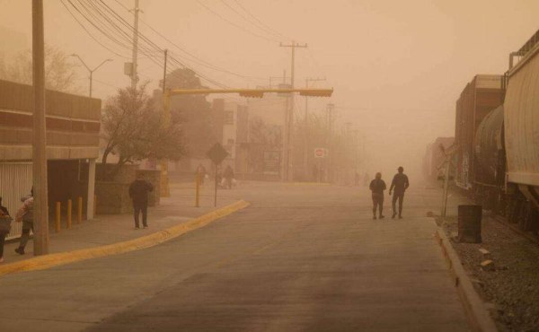 Emiten alerta preventiva en Juárez por fuertes vientos