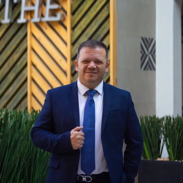 Localizan sin vida a exjuez