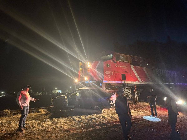 Choca con tren en Cuauhtémoc