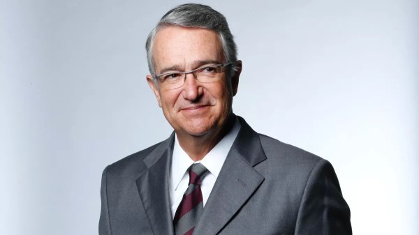 Demandan a TV Azteca por deuda de 400 mdd en EU