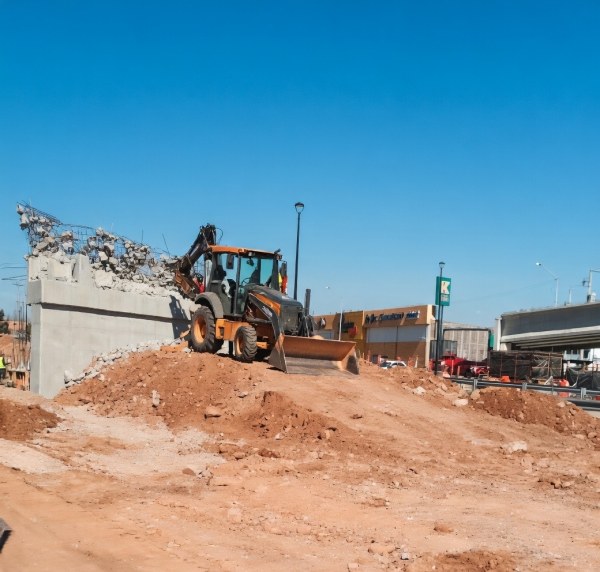 Indignación en el norte: Demuelen tramo del nuevo Puente Los Nogales