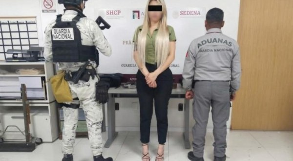 La detienen con arsenal y equipo táctico