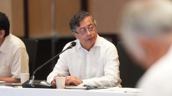 Investiga EU vínculos de Petro con el narco: NYT