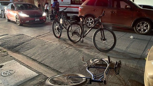 Ciclista queda lesionado tras accidente vial en el centro