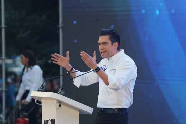 PAN elegirá a candidatos con encuestas