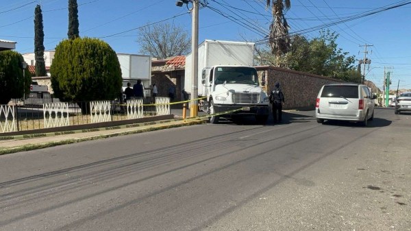 Libera FGR casa de César Duarte en Parral