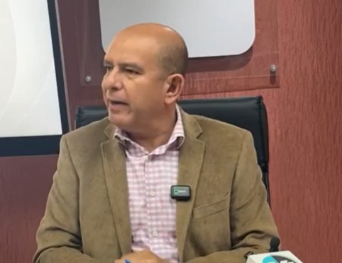 Me voy a defender de acusaciones: Estrada