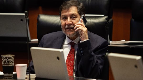 Noroña aclara por qué no ha transferido donativo a Cuba