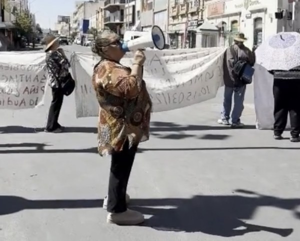Caos vial en el centro por protesta