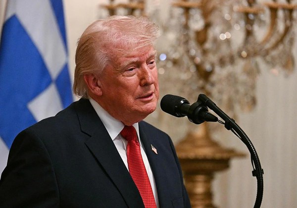 Trump extiende tregua en Estrecho de Ormuz hasta el 6 de abril